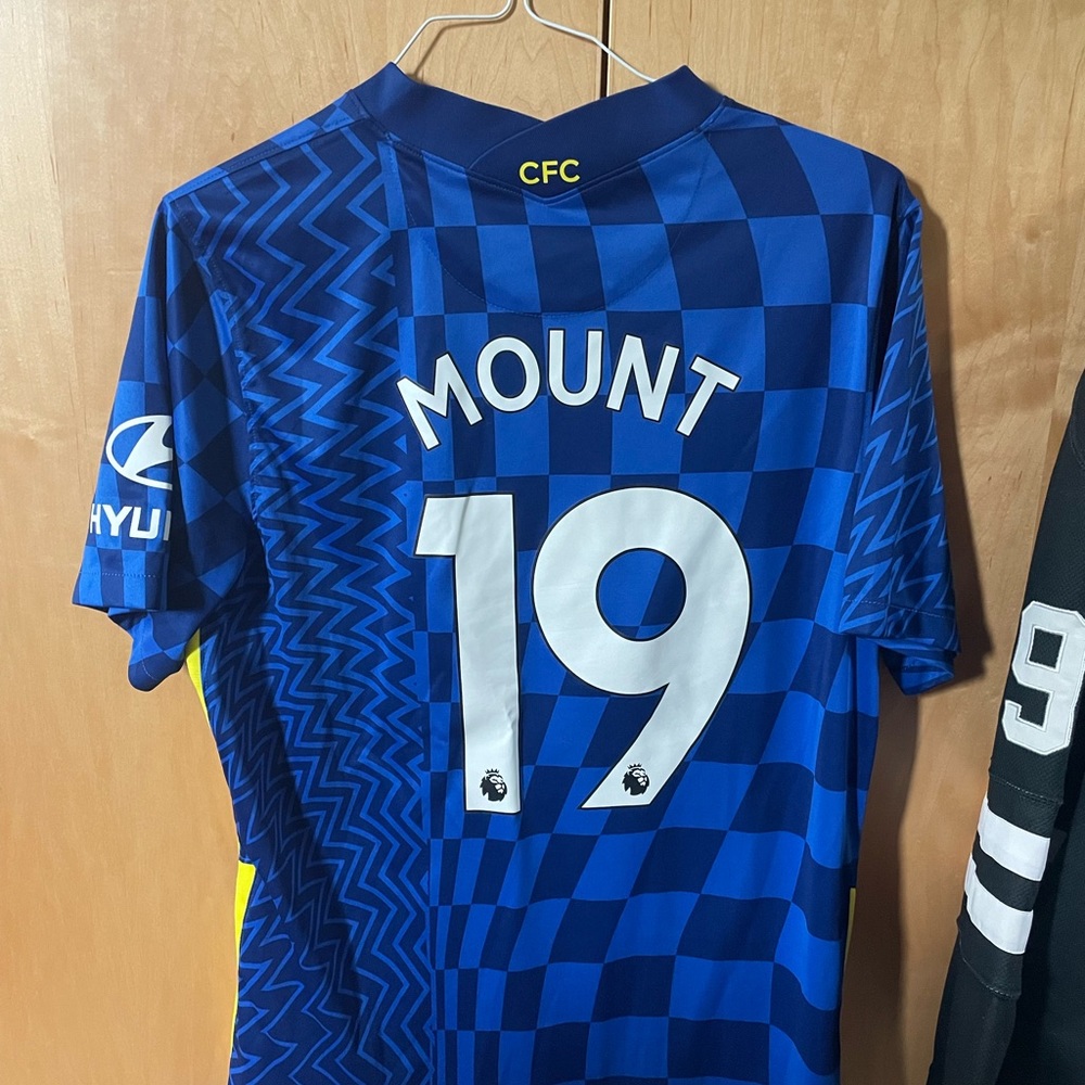 Authentic Chelsea Jersey - Large